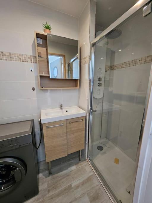 Le Duplex Vercingetorix Proche Paris Et Apartment Champigny-sur-Marne